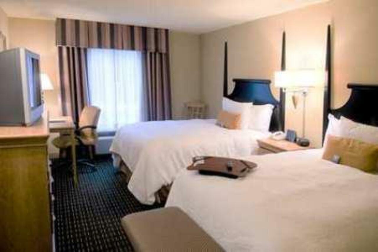 Hampton Inn & Suites Mobile Providence Park/Airport Habitación foto